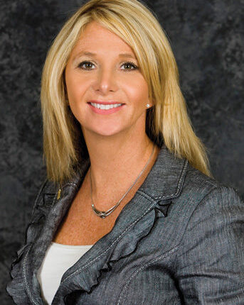 Photo of Sarabeth Hanson
